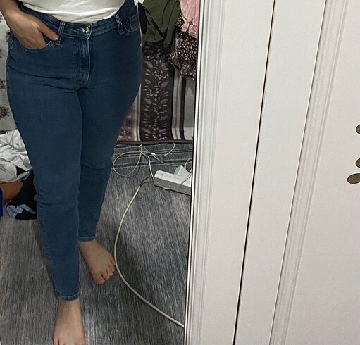 28 Beden mavi Renk Jean pantolon