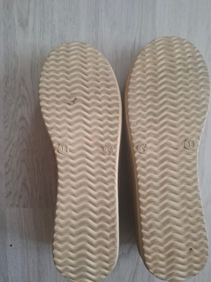 Bej Süet Kadın Dolgu Topuklu Babet - Görsel 2