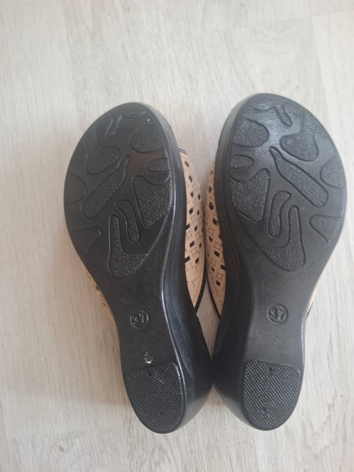 Bej Tokalı Kadın Dolgu Topuk Terlik - Görsel 2