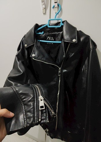 l Beden Zara Siyah Deri Biker Ceket
