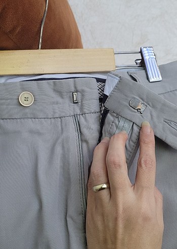 Gri Erkek Regular Fit Kemerli Pantolon - Görsel 4