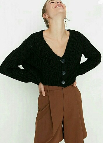 Trendyolmilla crop hırka