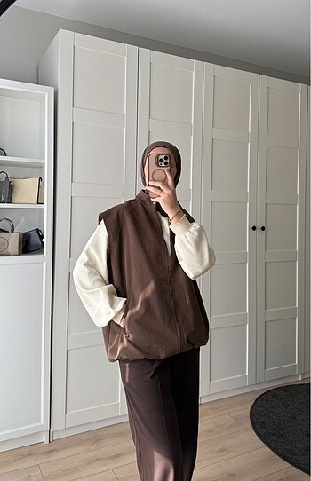Kahverengi Yelek