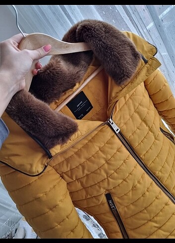 Zara mont