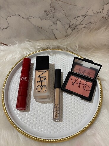 Nars 4lü Makyaj Seti