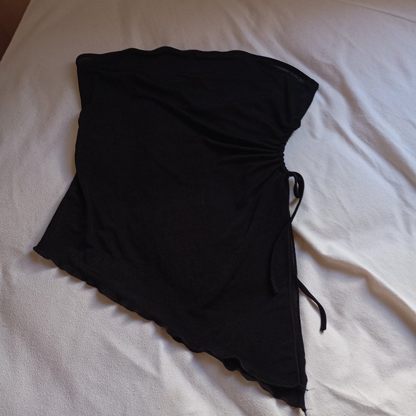 Siyah asimetrik gotik bluz - Görsel 2