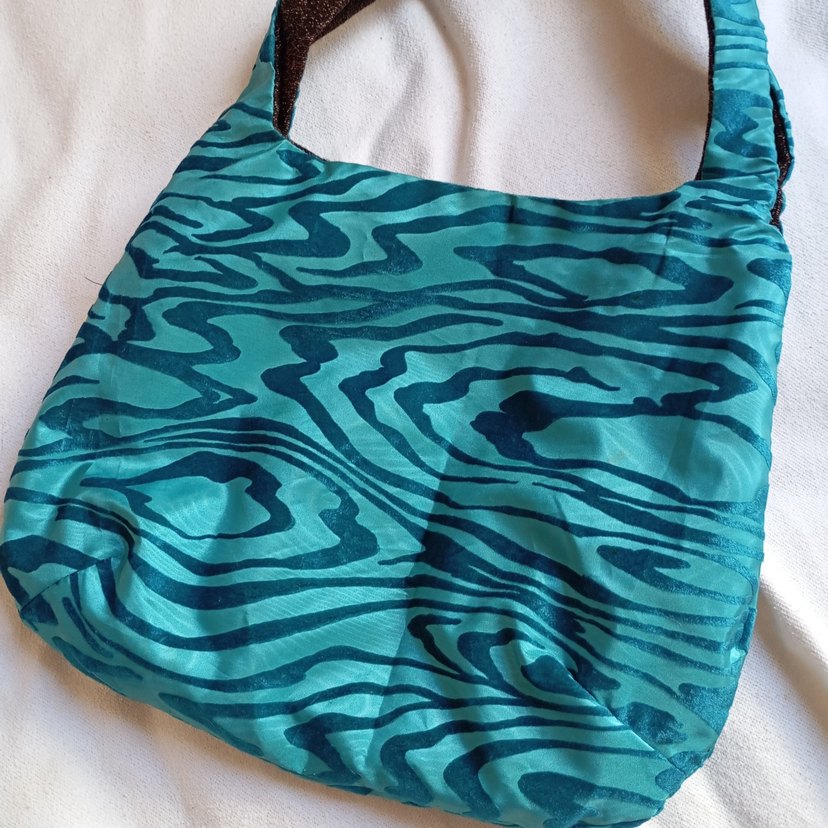 Turkuaz Batik Desenli Fermuarlı Kadın Çanta - Görsel 2