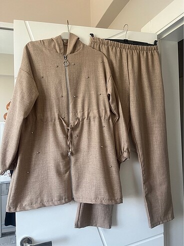 Pantolonlu takım