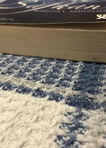  Beden Renk Melez Sözleşmeleri Safkan Jennifer L. Armentrout 