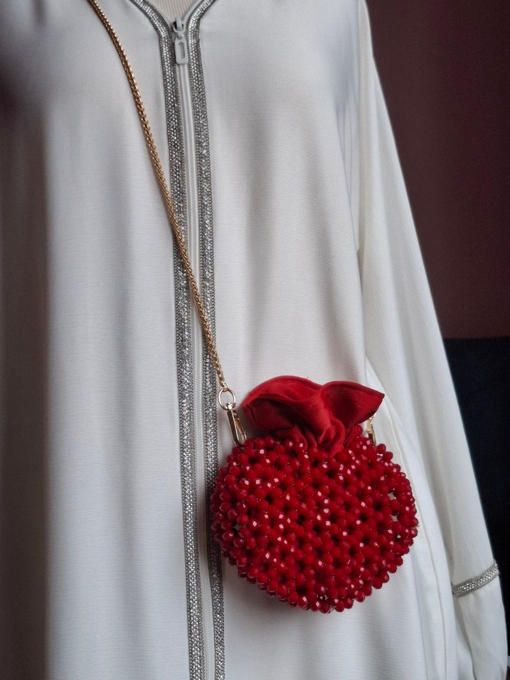 Kırmızı Boncuk İşlemeli Kadın Gece Çantası - Görsel 3