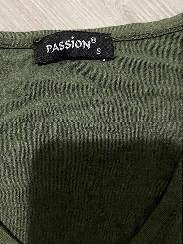 Omuz dekolteli bluz - Görsel 3