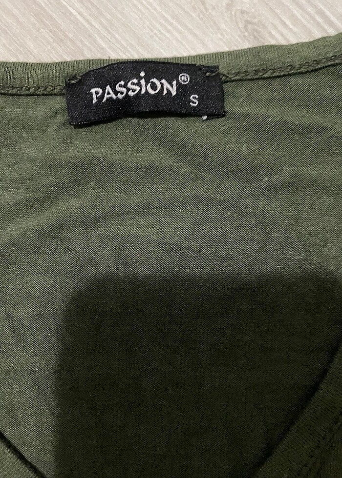 Omuz dekolteli bluz - Görsel 3