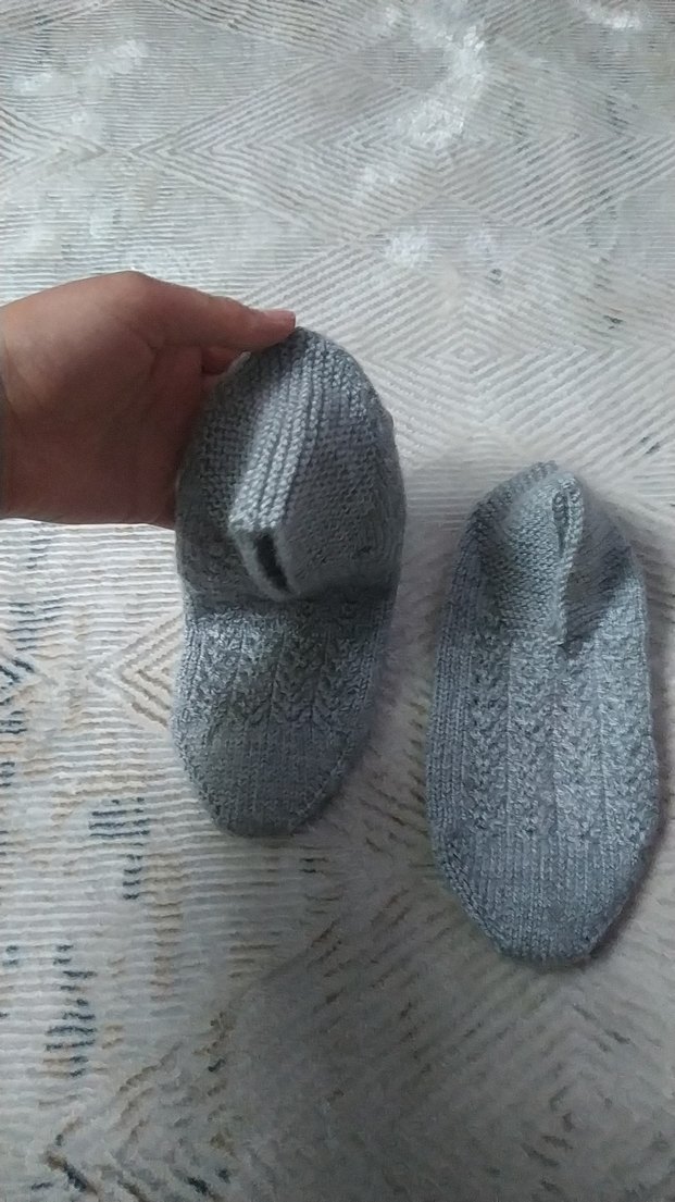 Gri Erkek Bebek Örgü Patik - Görsel 4