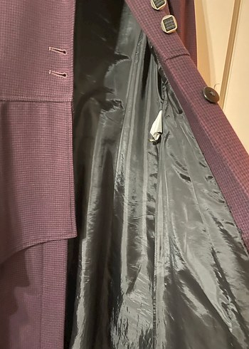 Uzun Mor Düğmeli  Kadın Kaban - Görsel 3