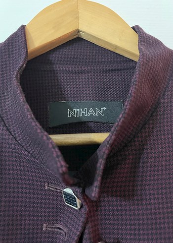 Uzun Mor Düğmeli  Kadın Kaban - Görsel 2