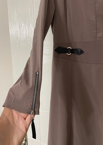 Düğmeli Bej Uzun Kadın Elbise - Görsel 3