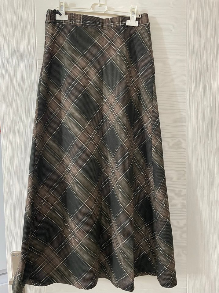 Ekose Desenli Uzun Pilili Kadın Etek - Görsel 4