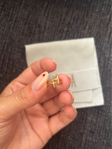 Diğer Yuka Earcuff