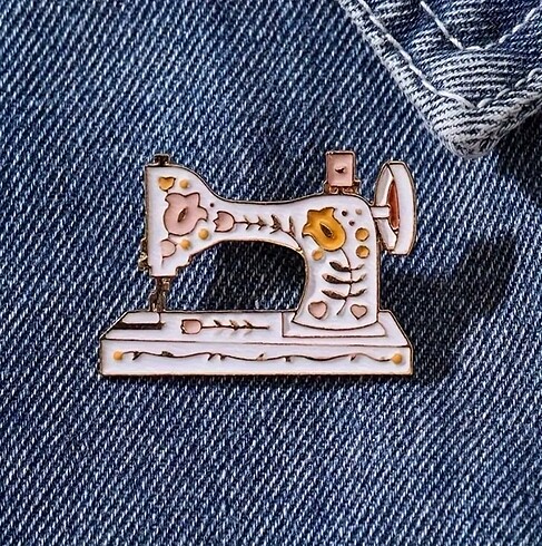 Dikiş makinesi broş yaka iğnesi terzi