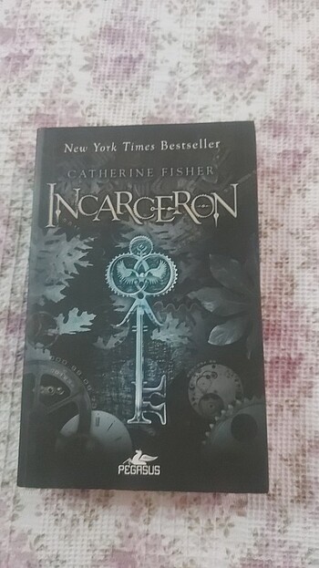 Incarceron