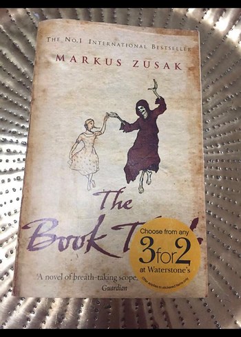 Markus Zusak THE BOOK THIEF