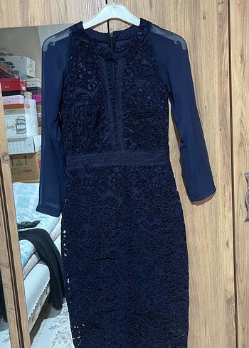 Dantel Detaylı Lacivert Midi Elbise - Görsel 2