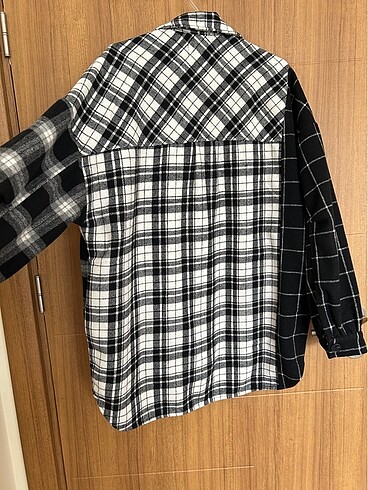 l Beden siyah Renk Bershka Ceket