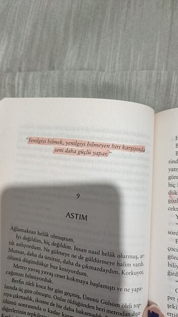 YERE YAKİN YİLDİZLARA UZAK