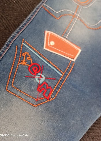 Zara Nakışlı Mavi Erkek Çocuk Kot Pantolon