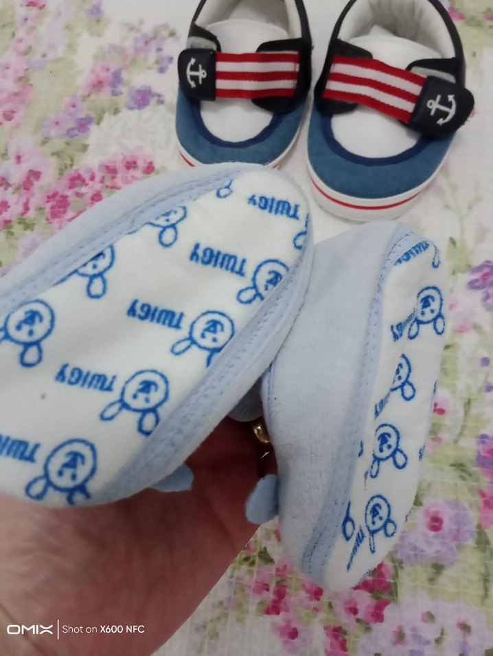 Mavi Erkek Bebek Örgü Pamuk Patik - Görsel 2