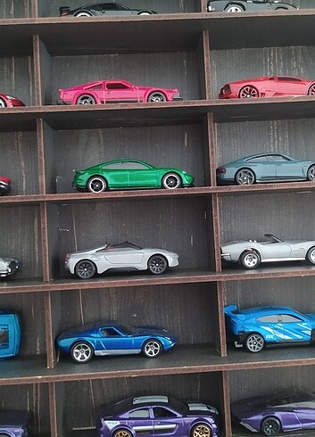  Beden Renk Hot wheels 