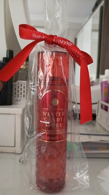 Winter candy apple