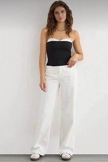 İki katlı korseli crop top