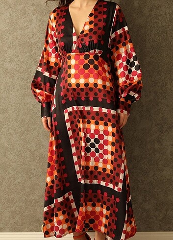 ZARA SATEN ELBİSE
