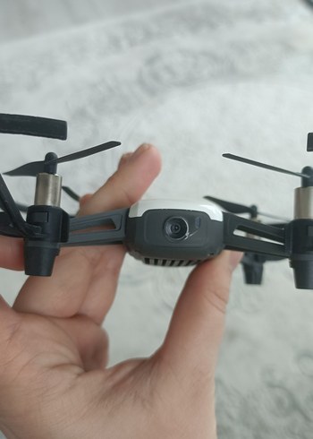 Tello Beyaz Aksiyon Kameralı Drone pil sismis baska sorun yok - Görsel 2