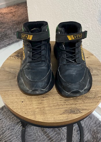 Deichmann Erkek Çocuk Siyah Yılan Desenli Street Bot