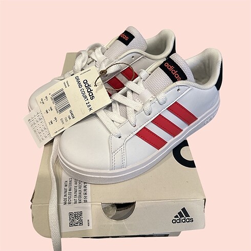 Adidas sneaker 30,5