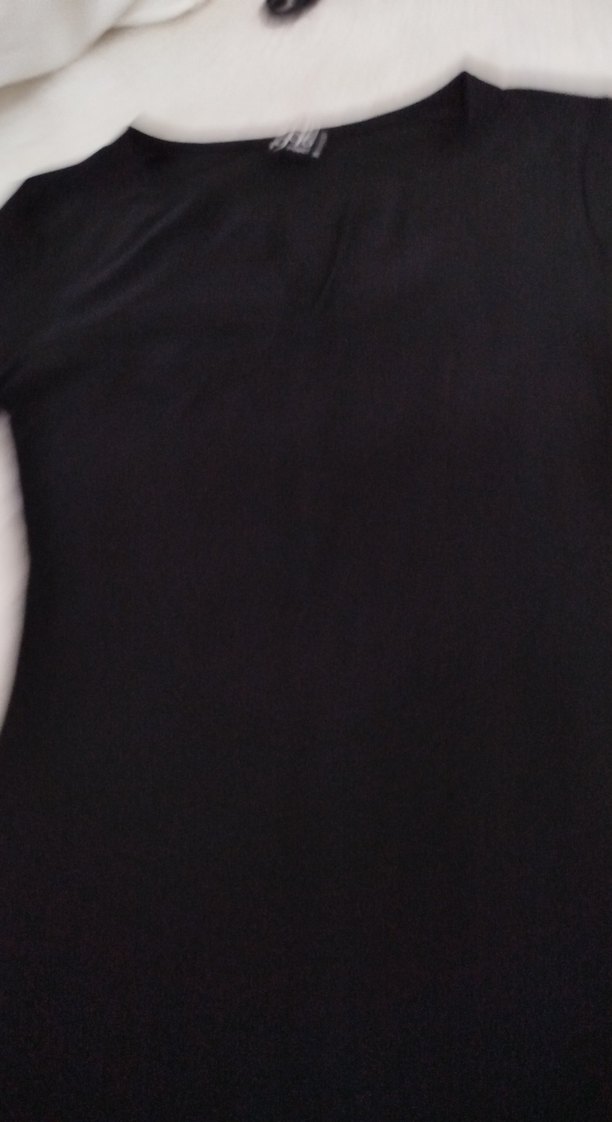 Siyah V Yaka Kadın Bluz - Görsel 2