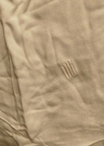 Kadın Beyaz Keten Kolsuz Tişört - Görsel 4