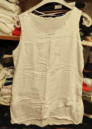 Kadın Beyaz Keten Kolsuz Tişört - Görsel 2