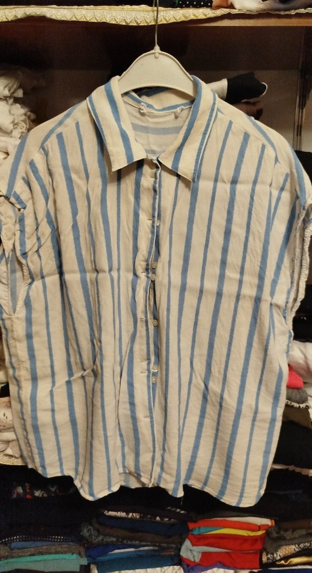 Mavi Çizgili Kısa Kollu Keten Gömlek - Görsel 2