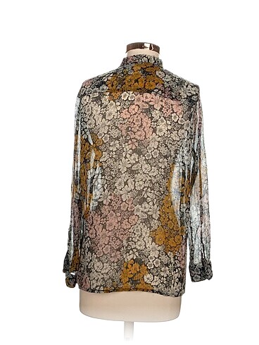 40 Beden H&M Bluz %70 İndirimli.