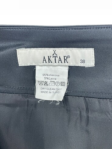 38 Beden siyah Renk Diğer Midi Etek %70 İndirimli.