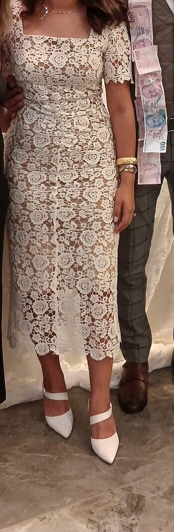 Atelier Rebul 1 kez giyildi