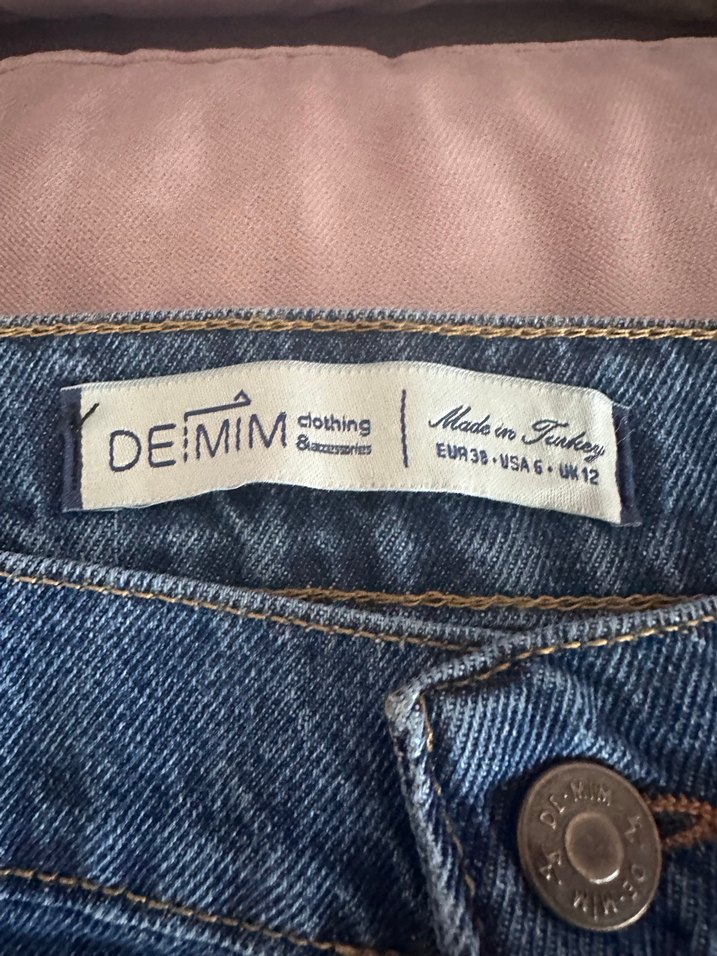 Düğmeli Mavi Midi Denim Etek - Görsel 4