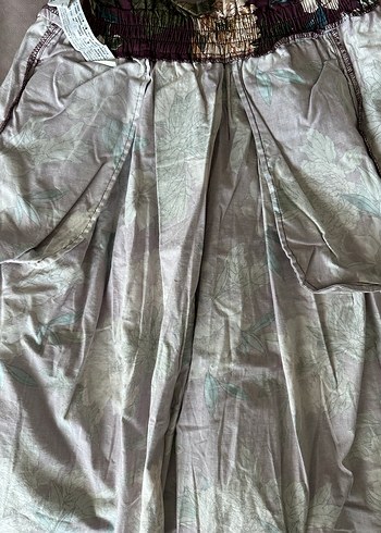 Çiçekli midi elbise - Görsel 5