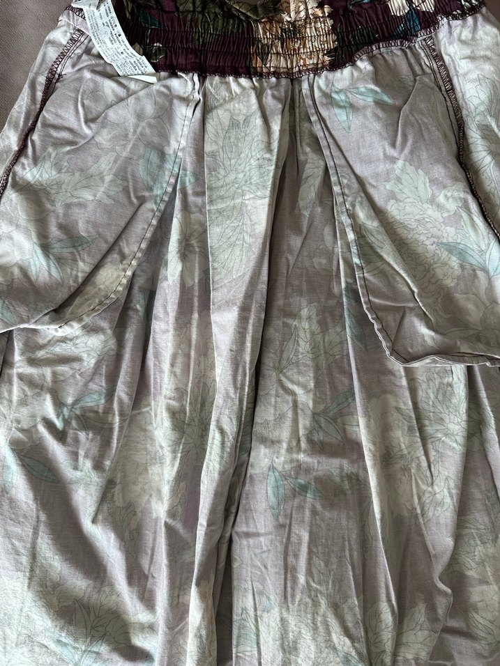 Çiçekli midi elbise - Görsel 5