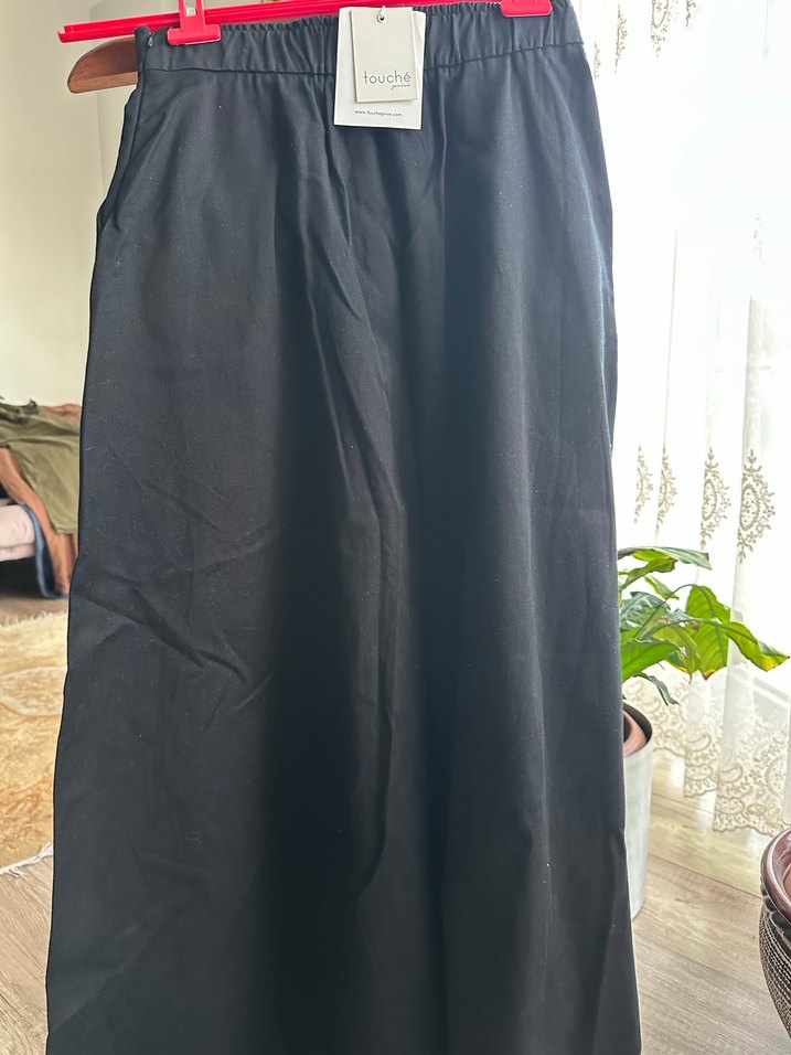Siyah Drapeli Uzun Kadın Etek - Görsel 2