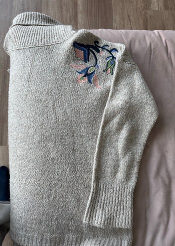 Bohem Nakışlı Gri Boğazlı Triko Kazak - Görsel 6