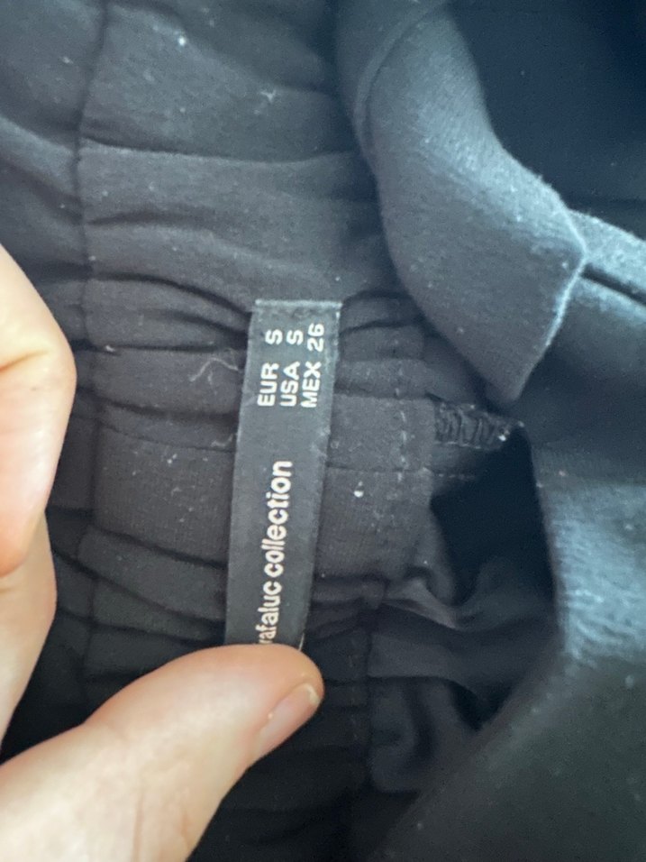 Siyah Midi pantolon, kumaş Kemerli, Rahat Kesim - Görsel 3